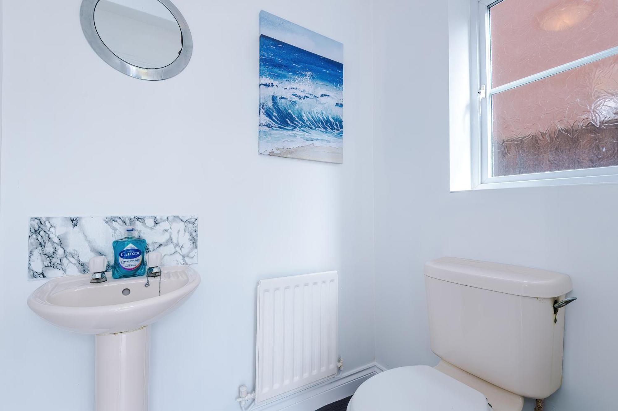 Beach Retreat With Hot Tub Sleeps 8 Prestatyn Dış mekan fotoğraf